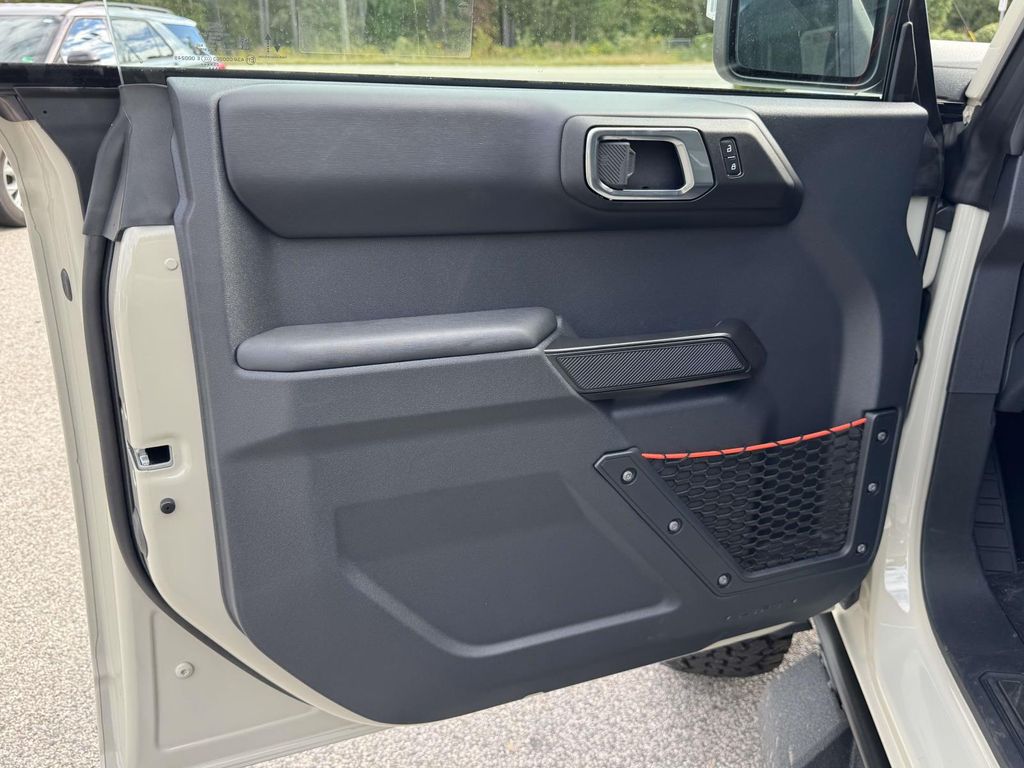 2025 Ford Bronco 4-Door Raptor - Photo 17