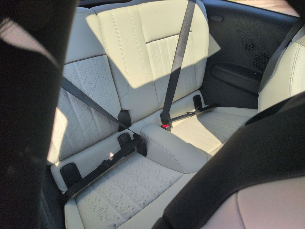 2025 MINI Hardtop 2 Door S - Photo 18
