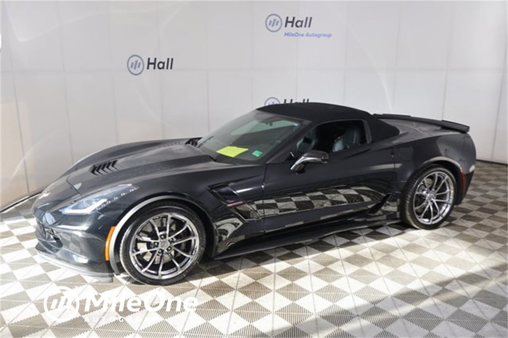 2019 Chevrolet Corvette 2LT's photo
