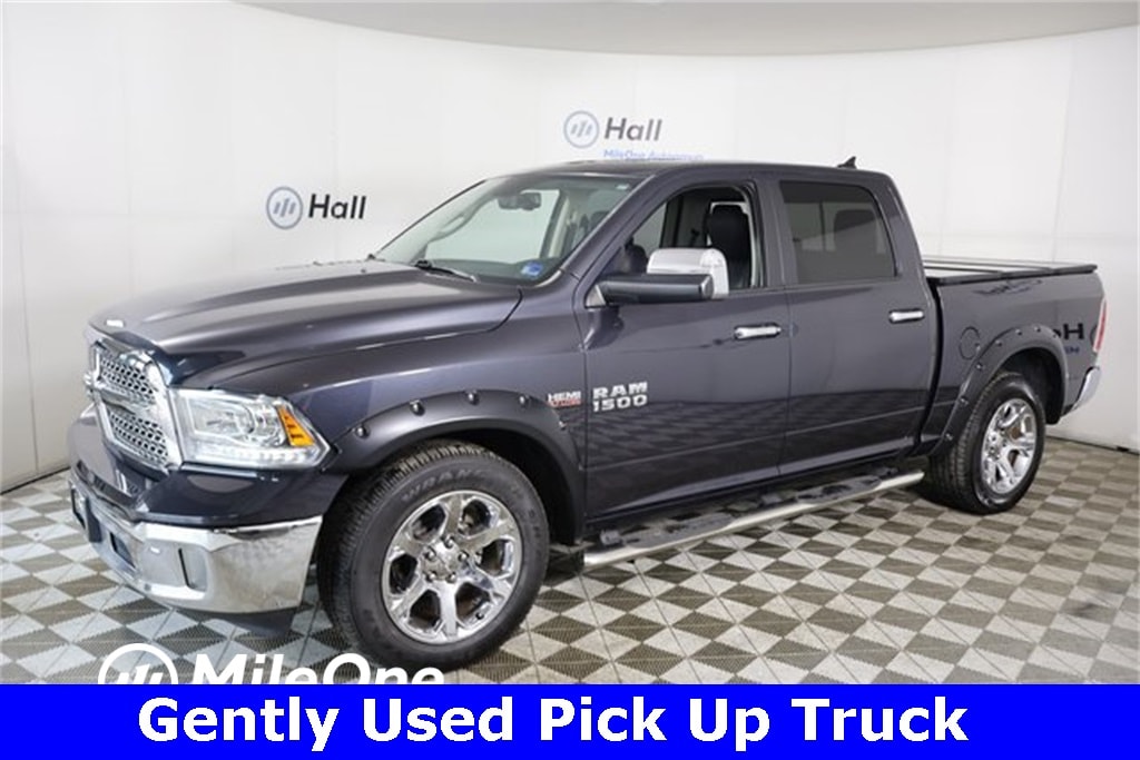 2017 RAM Ram 1500 Pickup Laramie