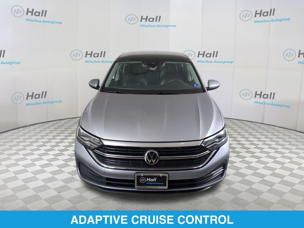 Used 2022 Volkswagen Jetta 1.5T SE Sedan