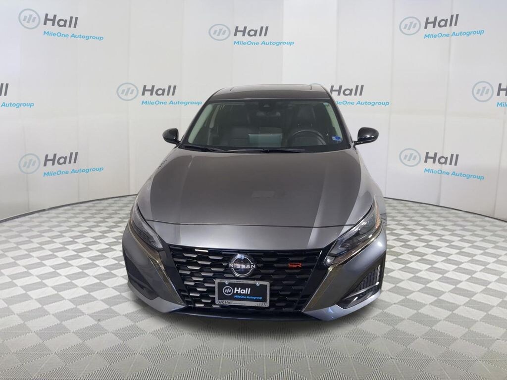 Used 2024 Nissan Altima 2.5 SR Sedan