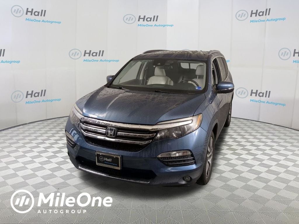 2018 Honda Pilot 4WD Touring's photo