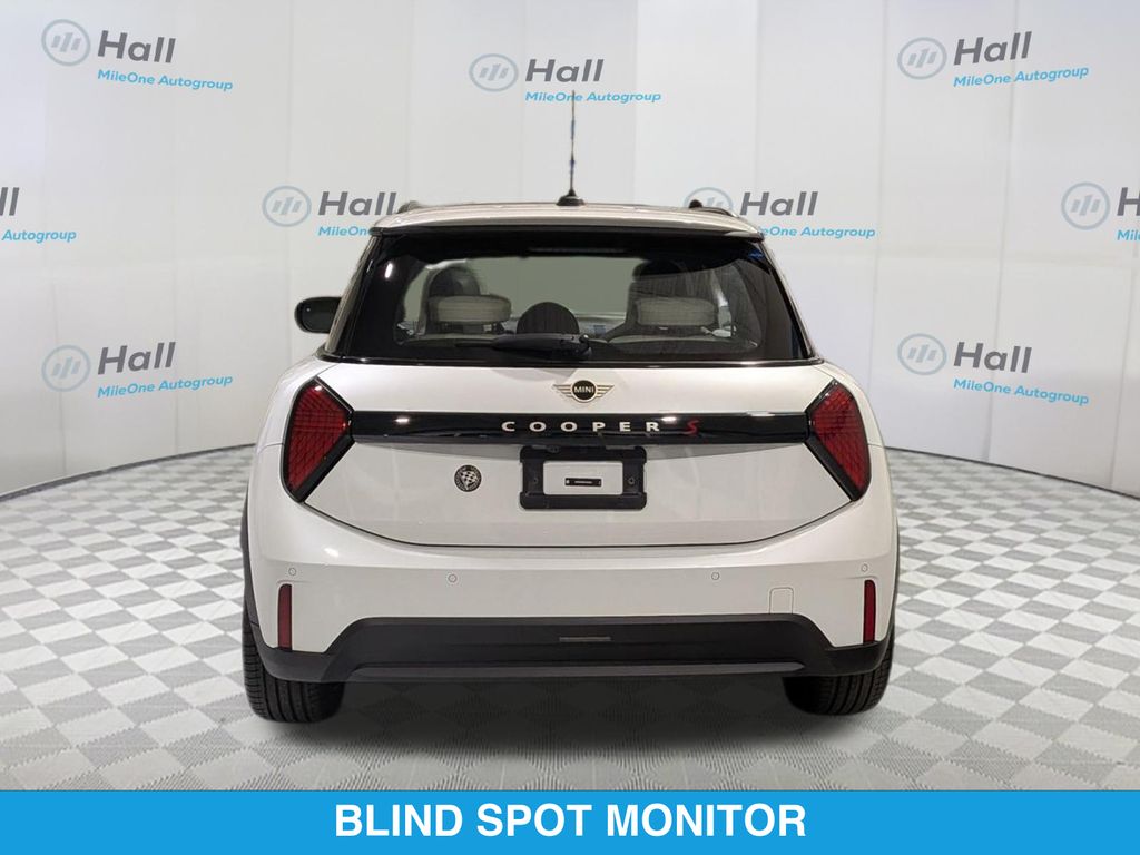 2025 MINI Hardtop 2 Door S - Photo 7