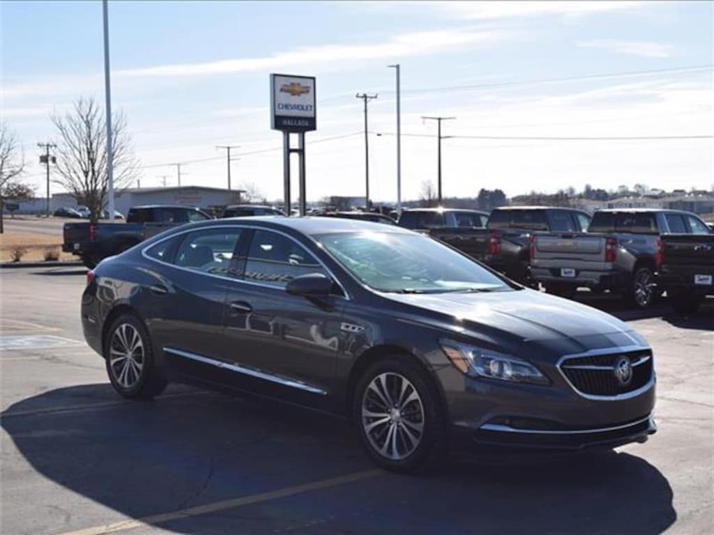 Used 2017 Buick LaCrosse Essence Sedan