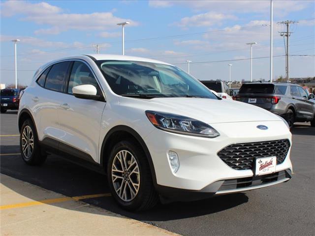2022 Ford Escape SEL photo 3