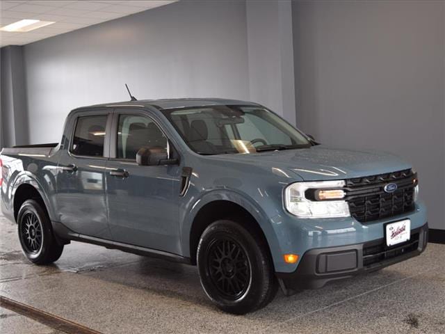 2023 Ford Maverick XL's photo