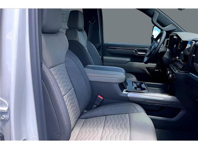 2026 Chevrolet Silverado 2500 HD ZR2 - Photo 11