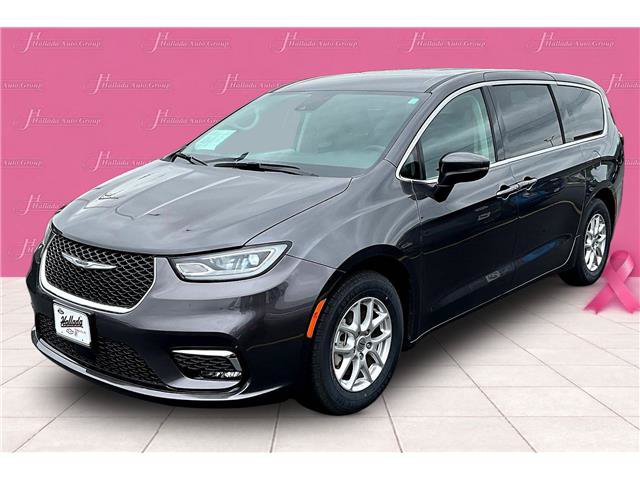 Used 2023 Chrysler Pacifica Touring L Van Passenger Van