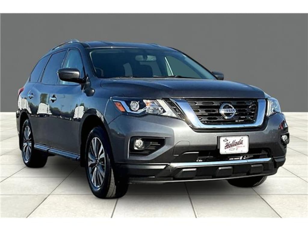 Used 2018 Nissan Pathfinder SUV