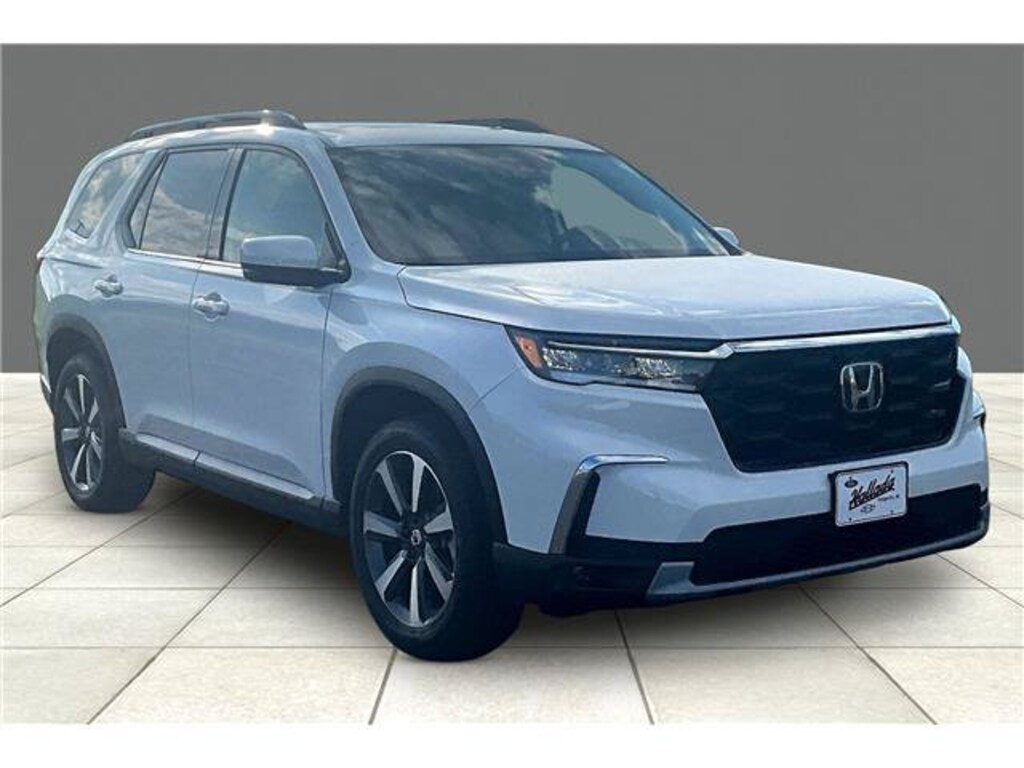 Used 2024 Honda Pilot Touring SUV