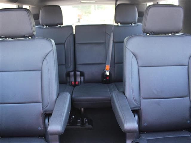 2023 Chevrolet Suburban Z71 - Photo 33