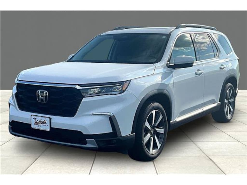 Used 2024 Honda Pilot Touring SUV