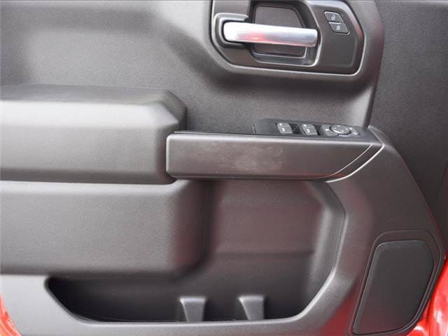 2023 Chevrolet Silverado 1500 Custom - Photo 20