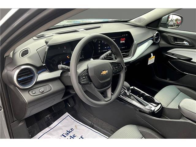 2026 Chevrolet Trax LT - Photo 7