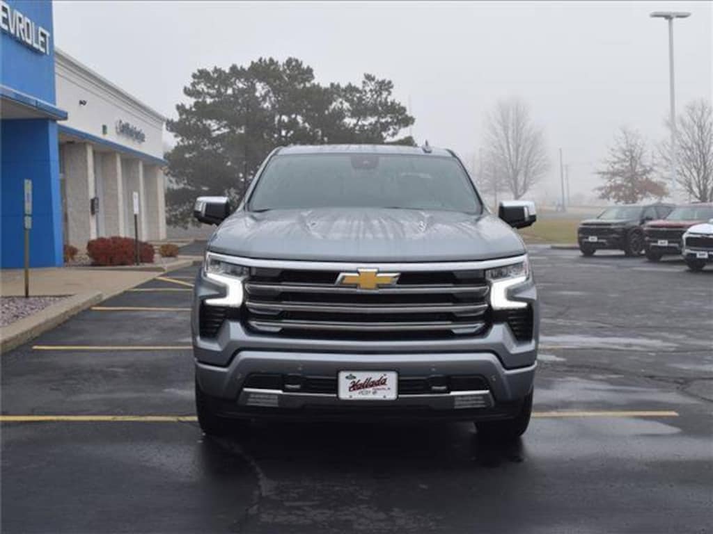 New 2026 Chevrolet Silverado 1500 High Country Truck