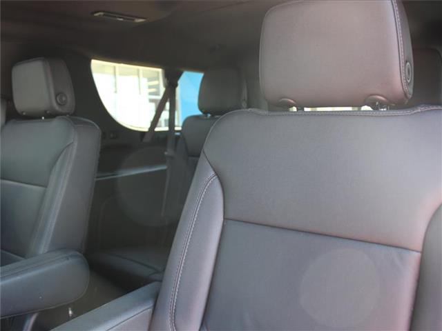 2023 Chevrolet Suburban Z71 - Photo 36