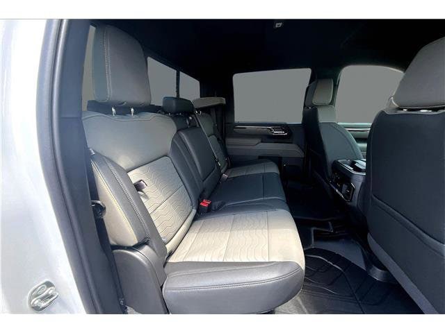 2026 Chevrolet Silverado 2500 HD ZR2 - Photo 10