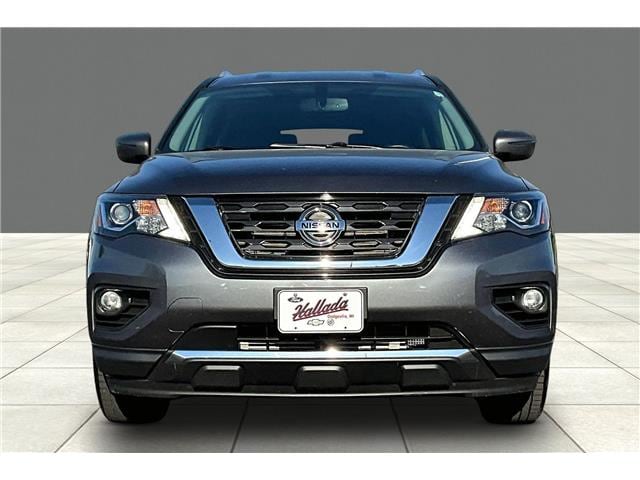 Used 2018 Nissan Pathfinder SV with VIN 5N1DR2MM3JC665776 for sale in Dodgeville, WI