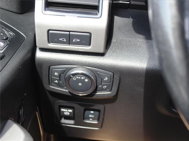 2018 Ford F-150 Lariat - Photo 13