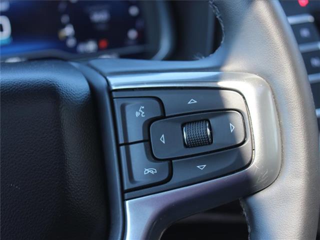 2023 Chevrolet Suburban Z71 - Photo 11