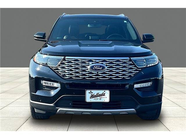 Used 2020 Ford Explorer Platinum with VIN 1FM5K8HC2LGC87586 for sale in Dodgeville, WI