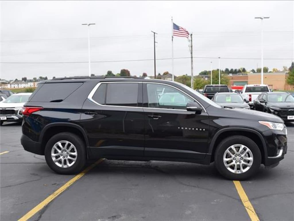 Used 2021 Chevrolet Traverse LT Cloth w/1LT All-wheel Drive SUV