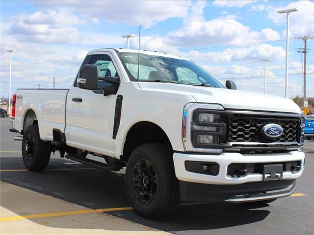 2025 Ford F-250 XL photo 3