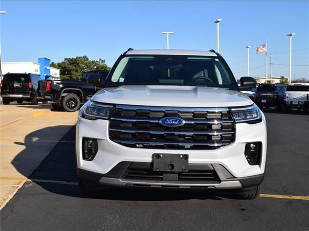 New 2025 Ford Explorer Active 4x4 SUV