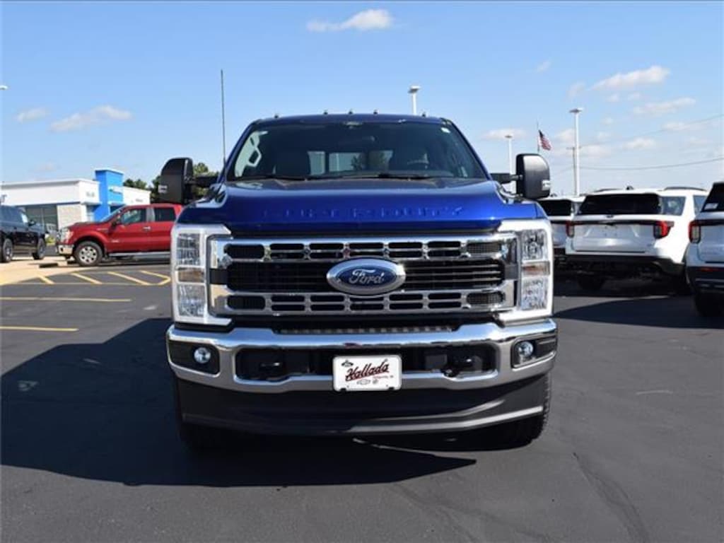 New 2026 Ford F-250 XLT 4x4 Crew Cab 6.75 ft. box 160 in. WB SRW