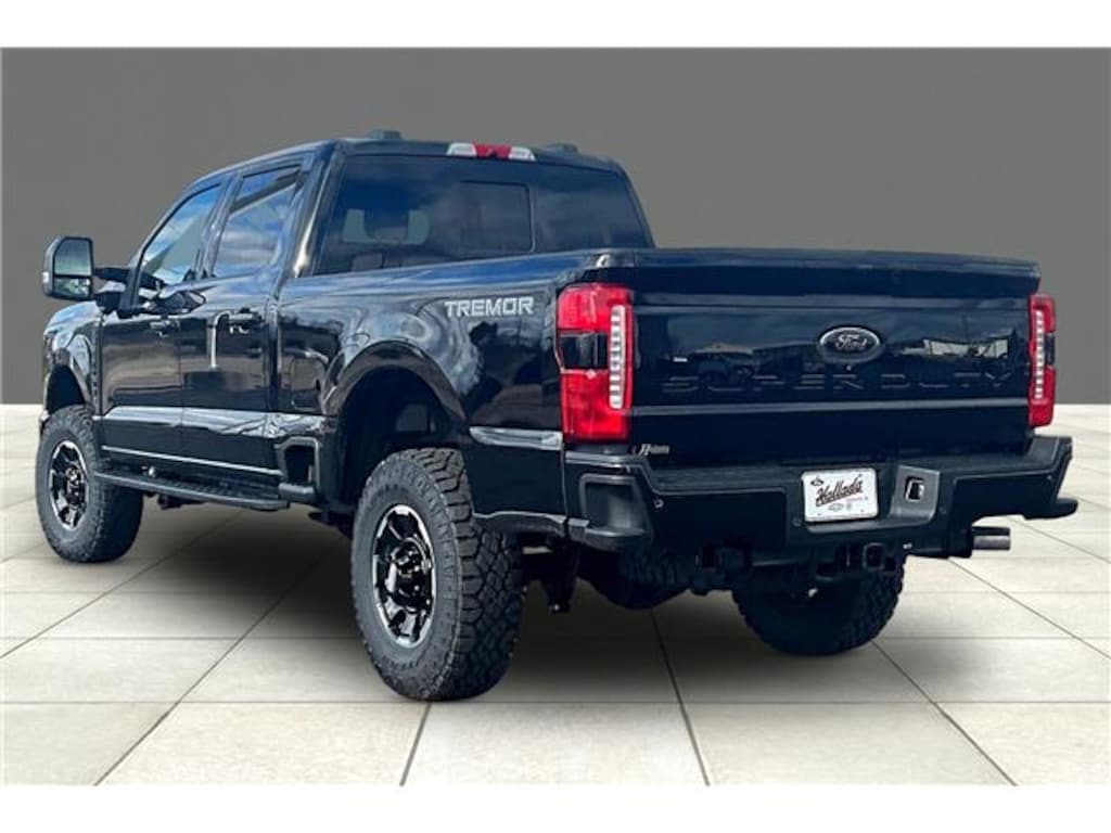 New 2026 Ford F-250 Lariat 4x4 Crew Cab 6.75 ft. box 160 in. WB SRW Truck Crew Cab