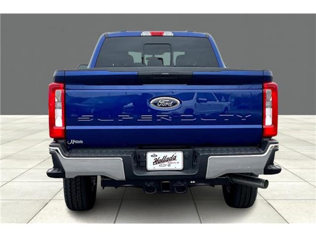 New 2026 Ford F-250 XLT 4x4 Crew Cab 6.75 ft. box 160 in. WB SRW