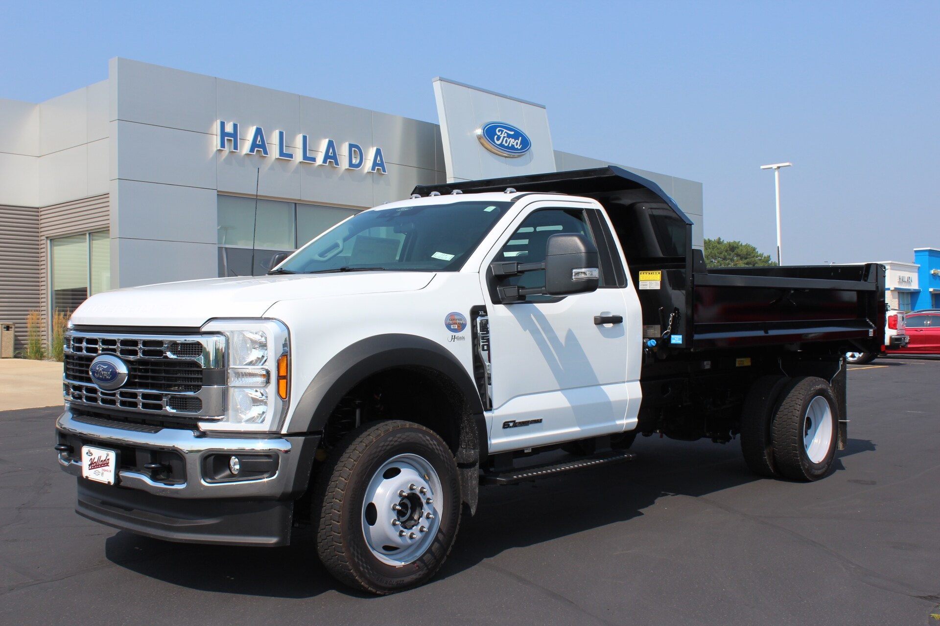 2025 Ford F-550 Super Duty Chassis Cab