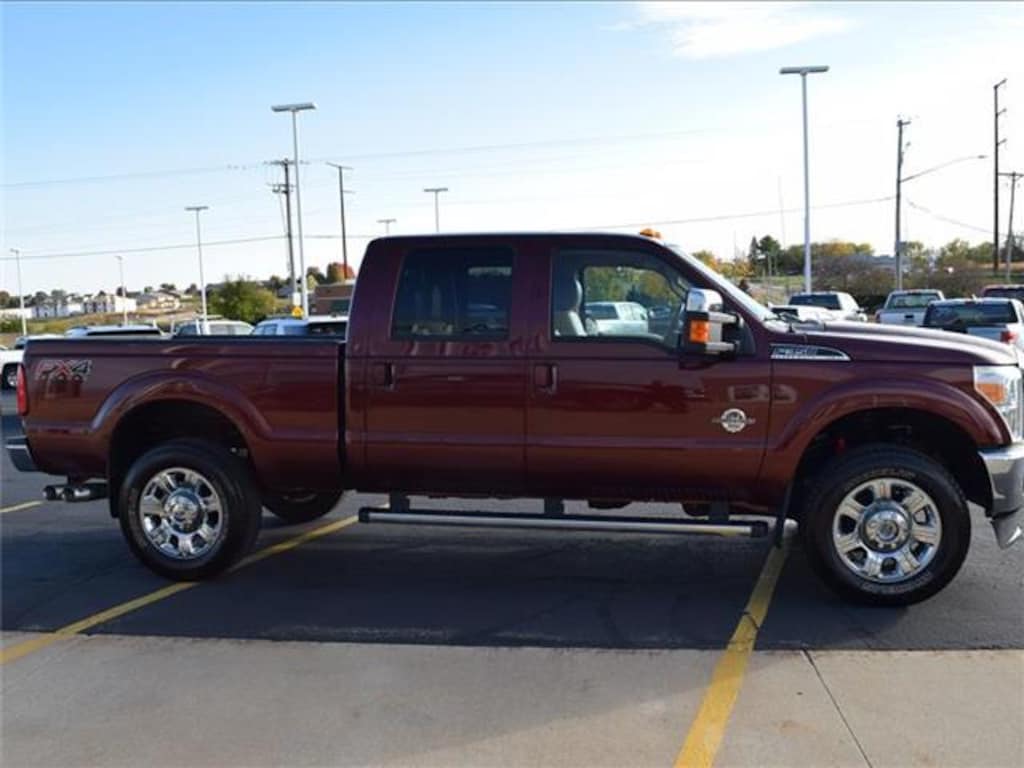 Used 2016 Ford F-350 Lariat 4x4  Crew Cab 6.75 ft. box 156 in. WB SRW Truck Crew Cab