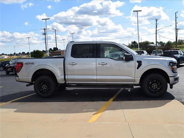 2025 Ford F-150 XLT photo 4