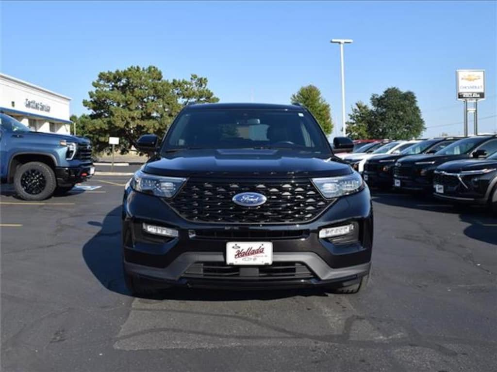 Used 2023 Ford Explorer ST-Line 4x4 SUV