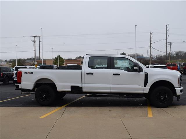 2026 Ford F-250 XL photo 4