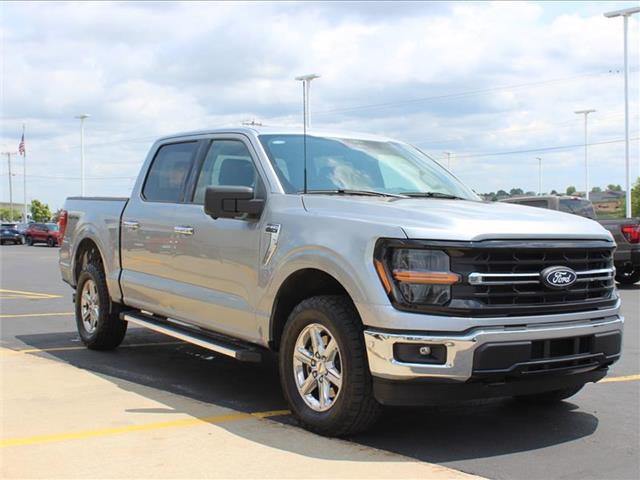 2024 Ford F-150 XLT photo 2