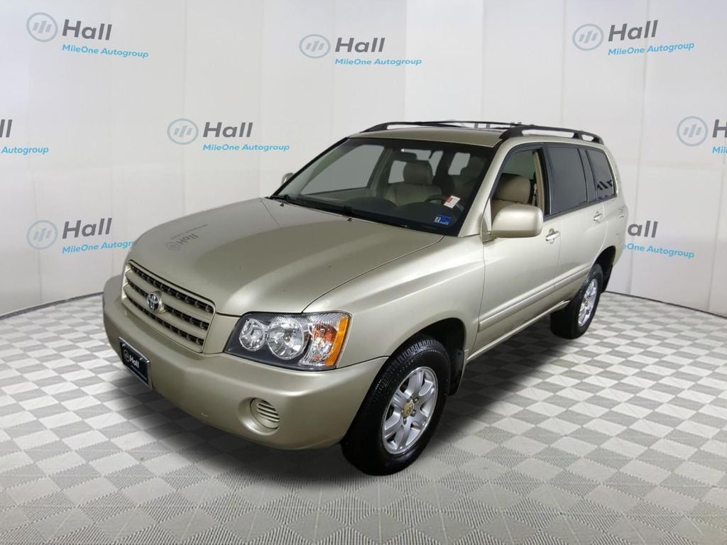 Used 2003 Toyota Highlander Base SUV