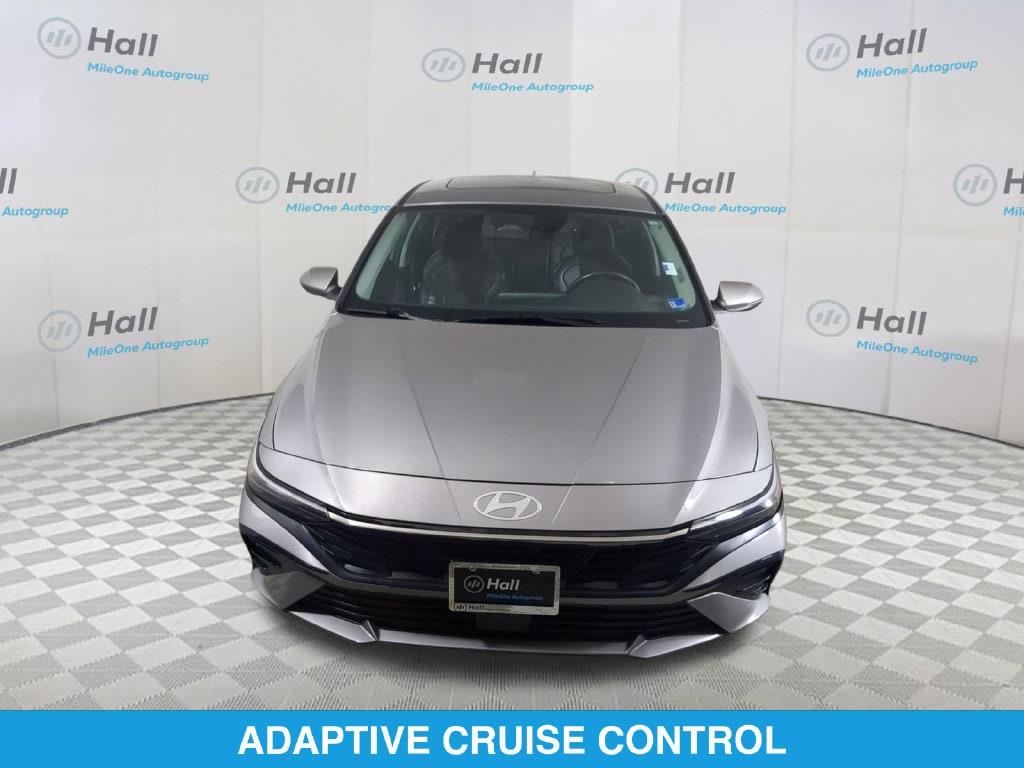 Used 2025 Hyundai Elantra Limited Sedan
