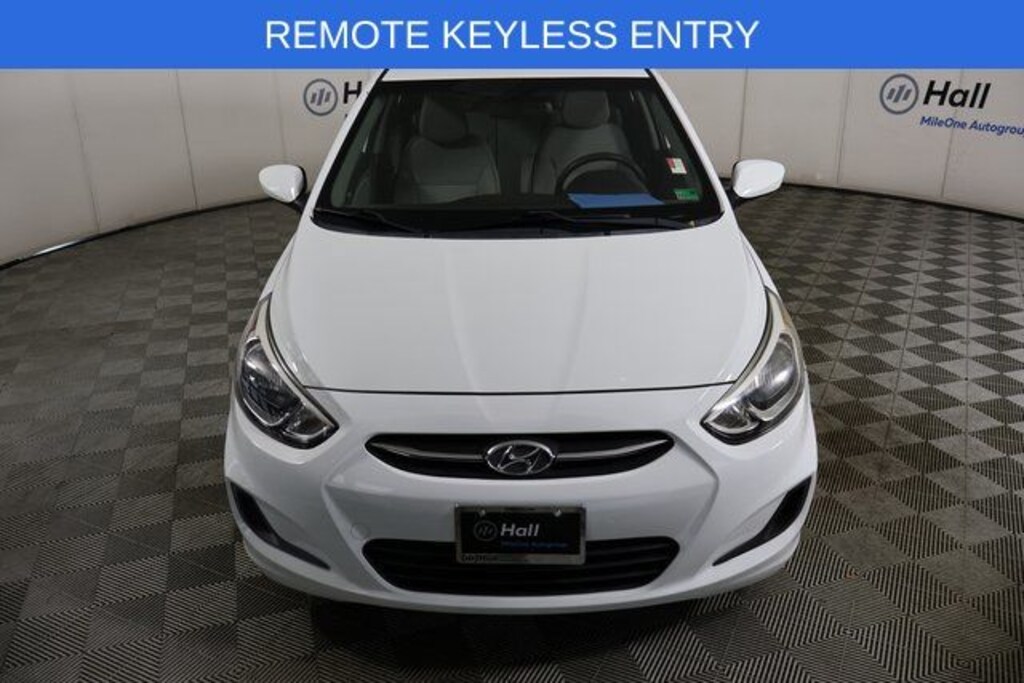 Used 2017 Hyundai Accent SE Sedan