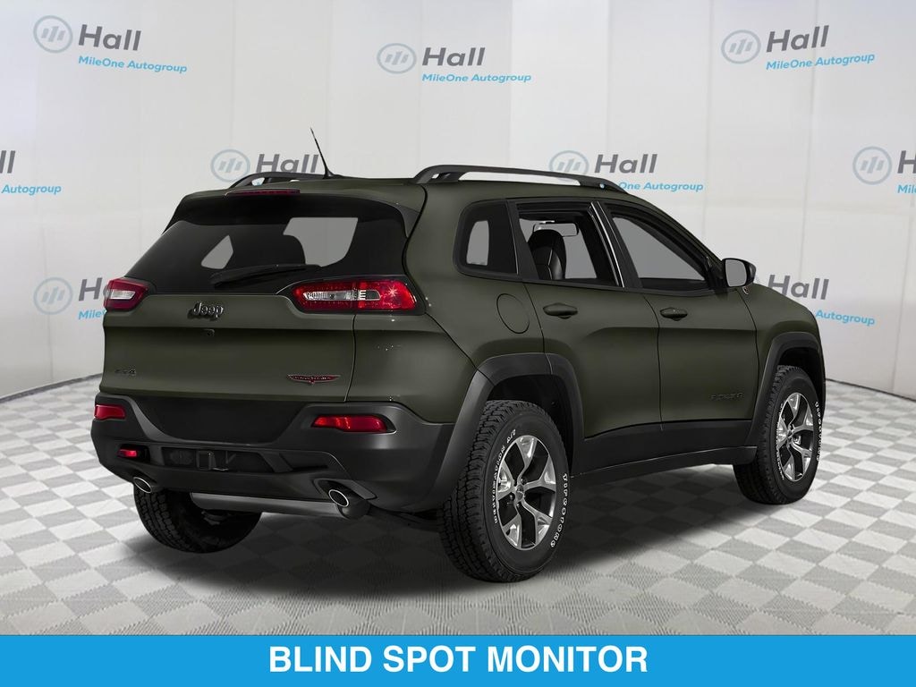 Used 2018 Jeep Cherokee Trailhawk SUV