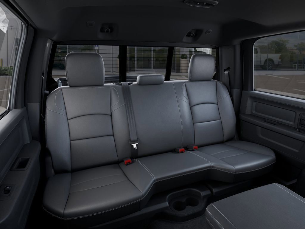 2025 RAM 2500 Tradesman - Photo 17