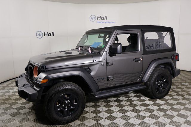 2024 Jeep Wrangler 2-Door Sport's photo