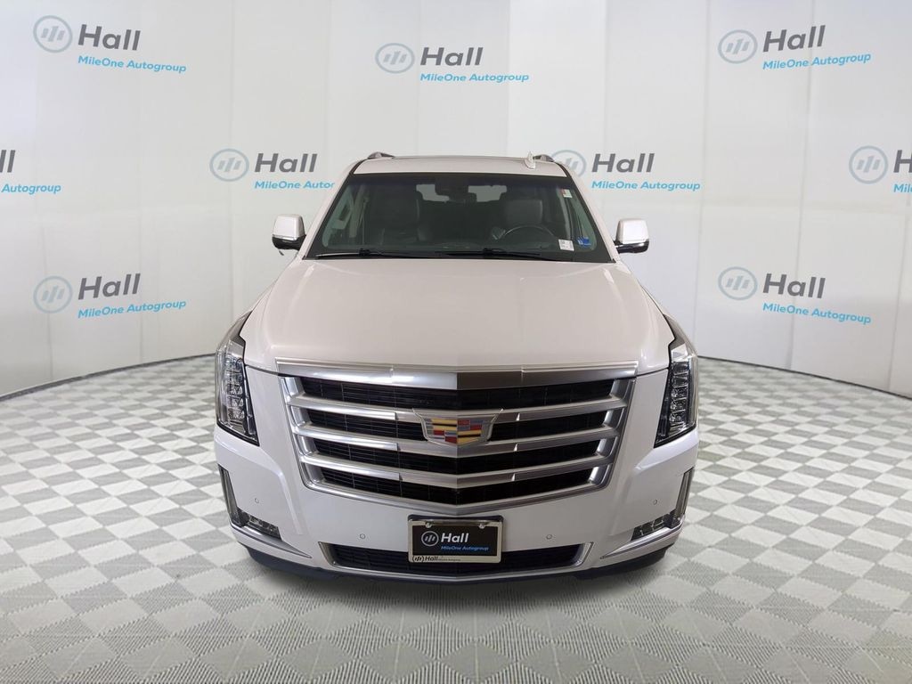 Used 2019 Cadillac Escalade ESV Luxury SUV