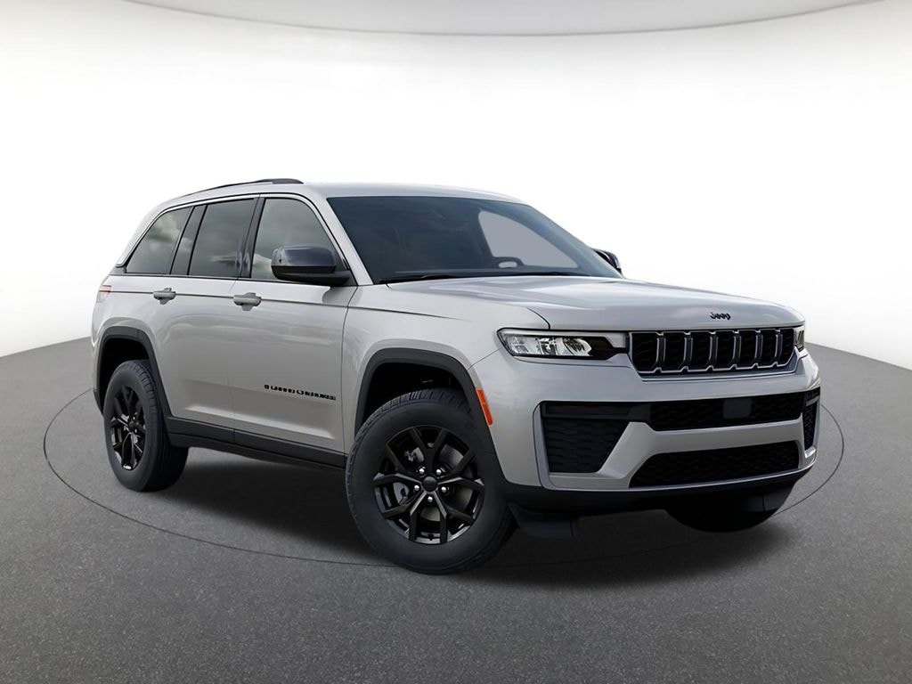 New 2026 Jeep Grand Cherokee Laredo Sport Utility