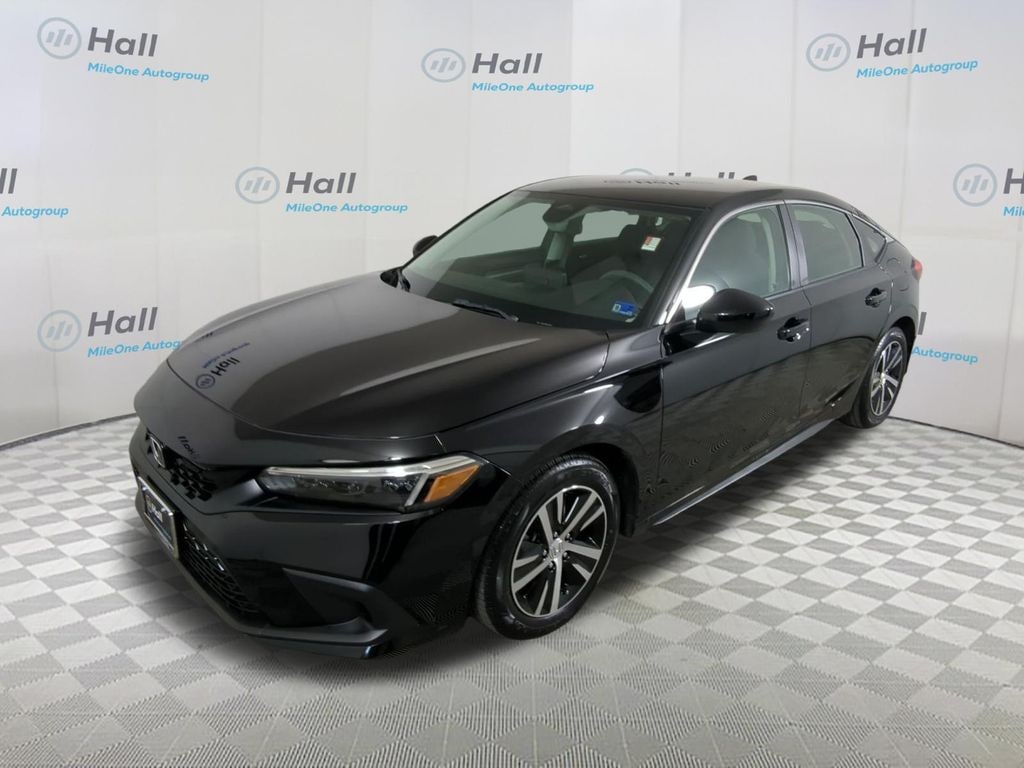 Used 2024 Honda Civic LX Hatchback