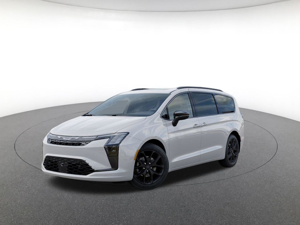 2027 Chrysler Pacifica Limited's photo