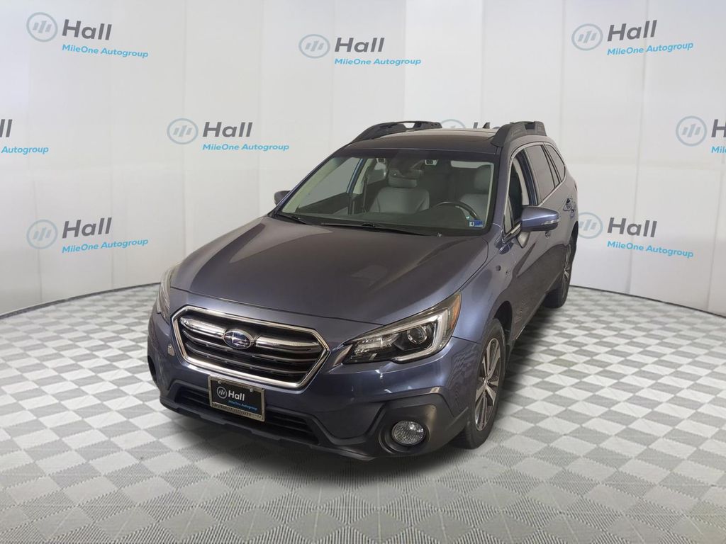 2018 Subaru Outback 2.5i Limited's photo