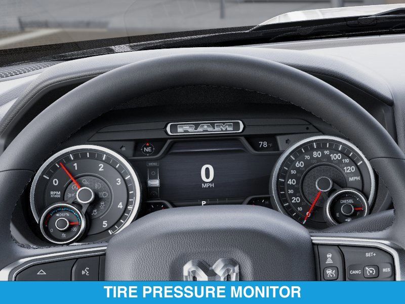 2025 RAM 2500 Tradesman - Photo 13